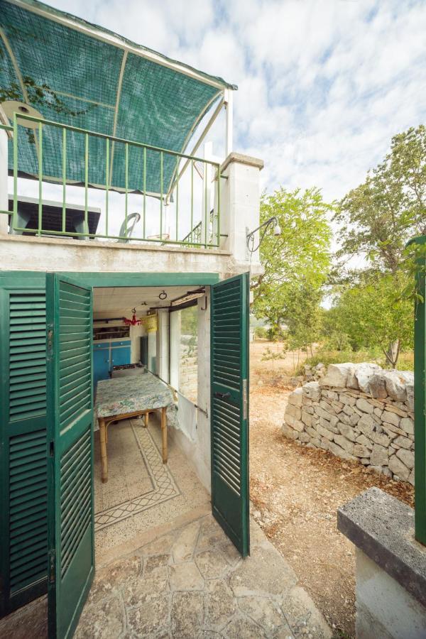 Trulli Girasoli E Viole Cocolicchio Eksteriør billede